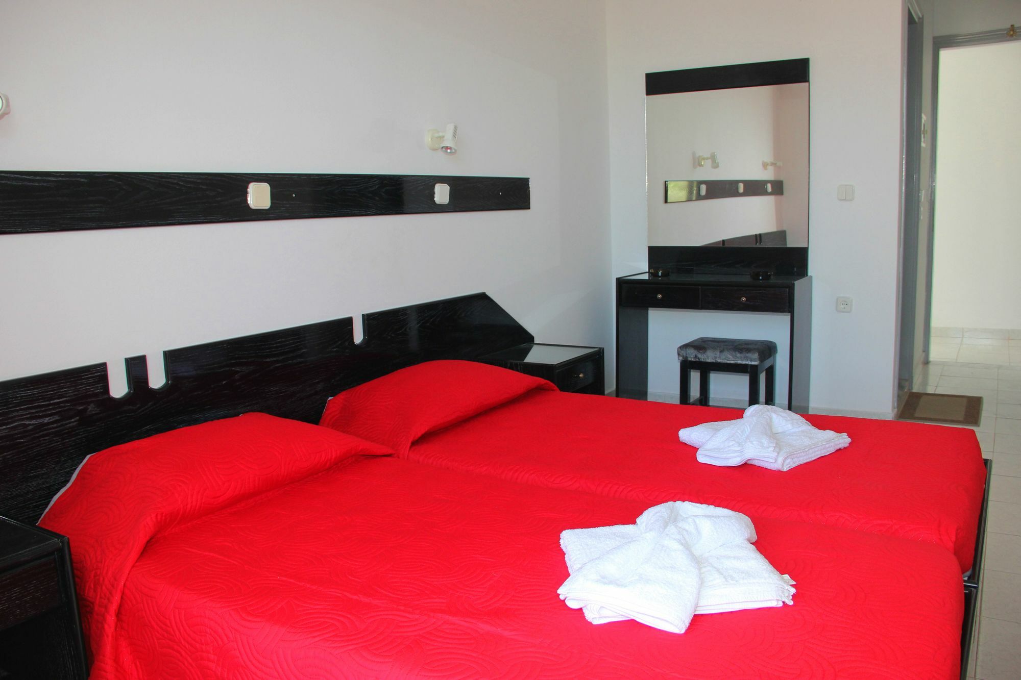 Hotel Ikaros Archangelos  Extérieur photo